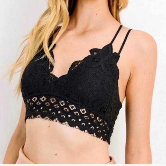 Black Lace Bralette - Picture 1 of 3